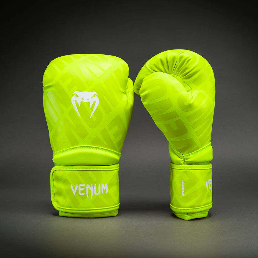 כפפות איגרוף Venum Contender 1.5 XT 3D Neon Yellow דגם VENUM-06042-684-10oz