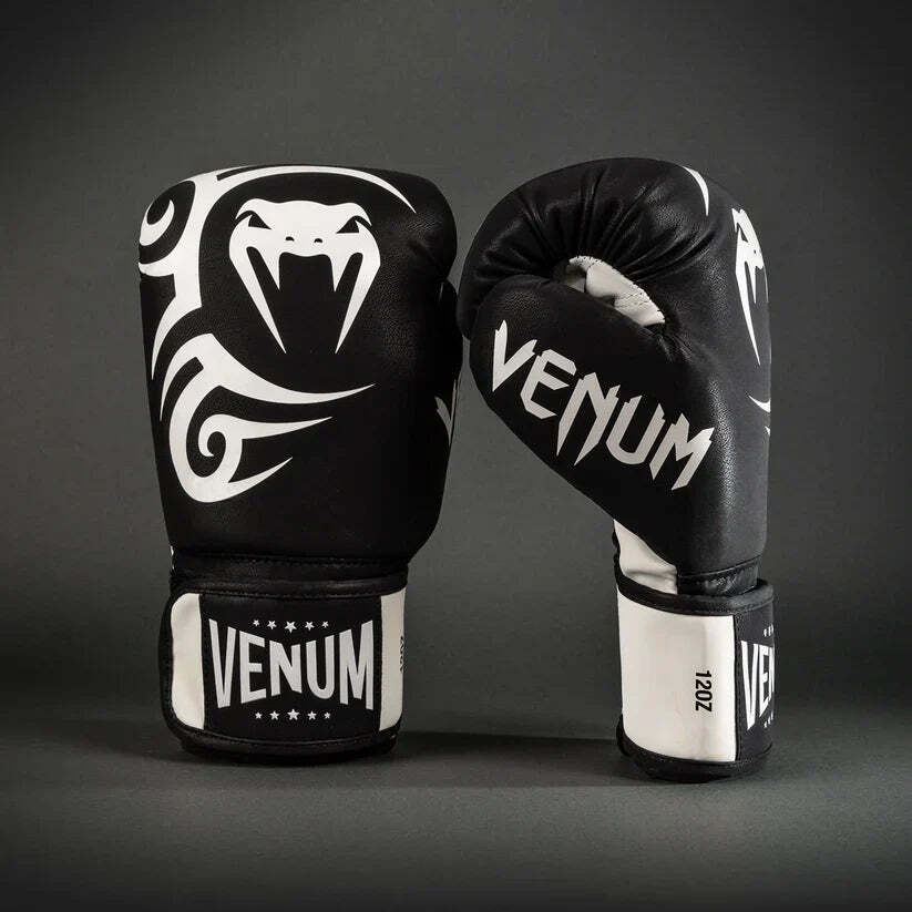 כפפות איגרוף Venum Mike Tyson